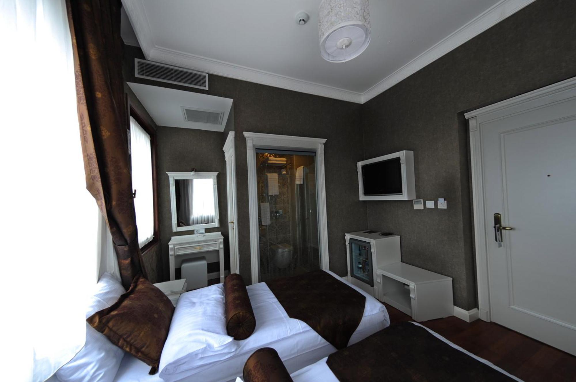 Hotel Coliseum Istambul Extérieur photo