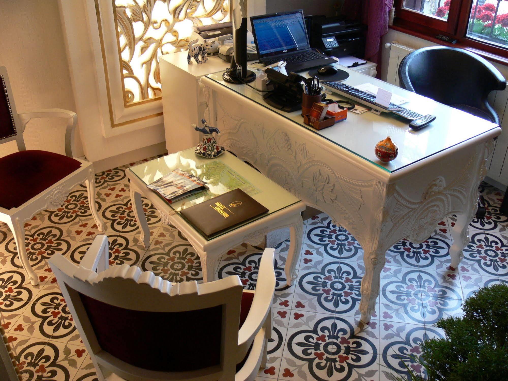 Hotel Coliseum Istambul Extérieur photo