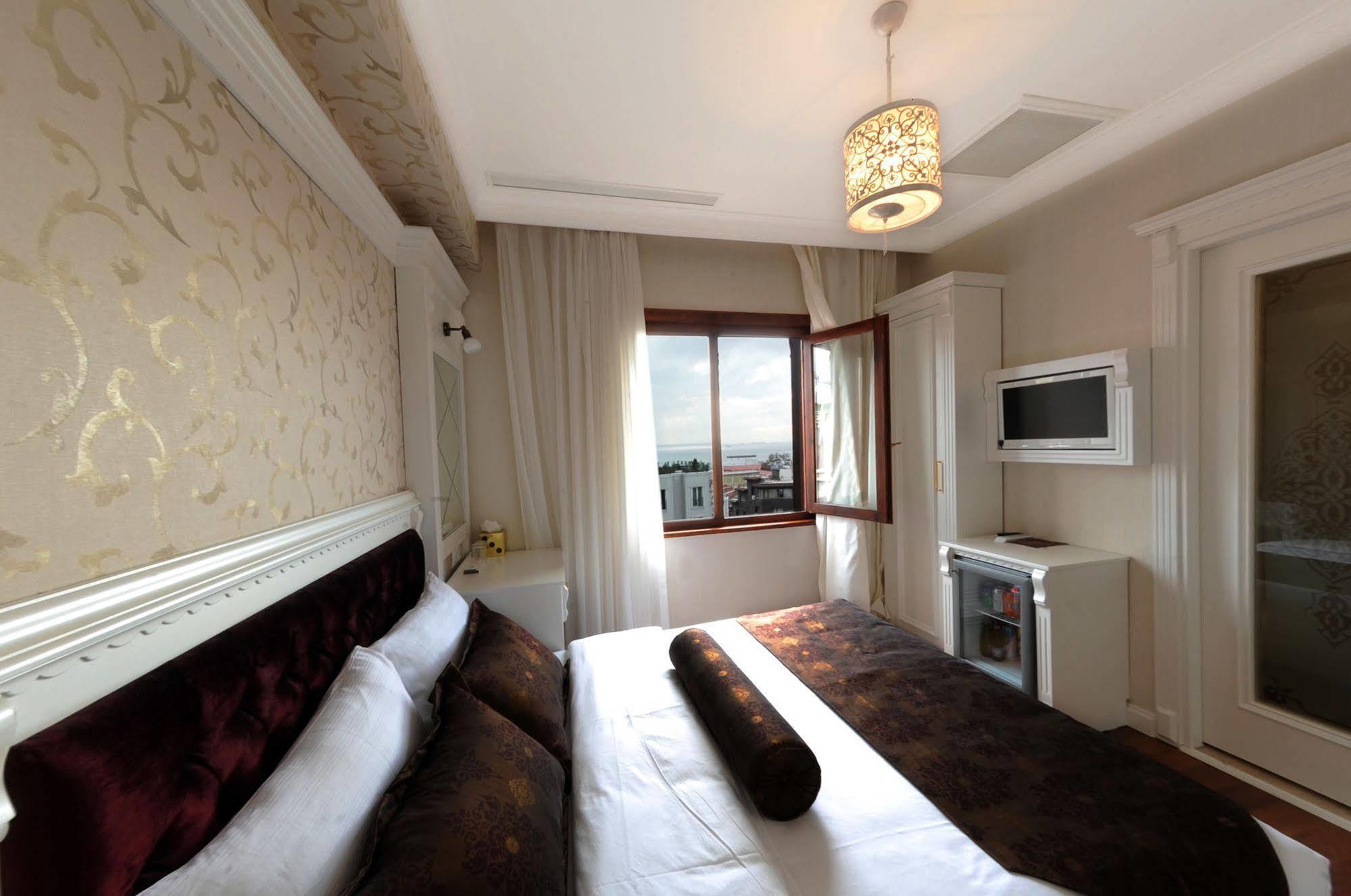 Hotel Coliseum Istambul Extérieur photo