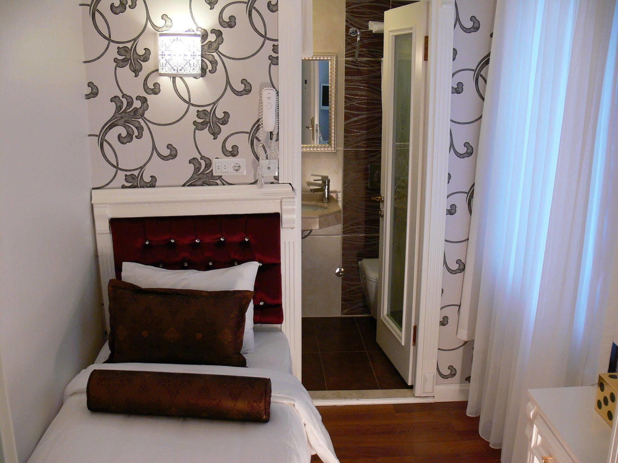 Hotel Coliseum Istambul Extérieur photo